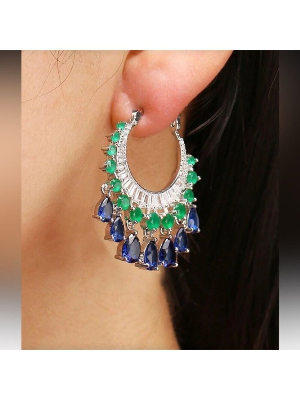 Diamond hoop earrings Q691